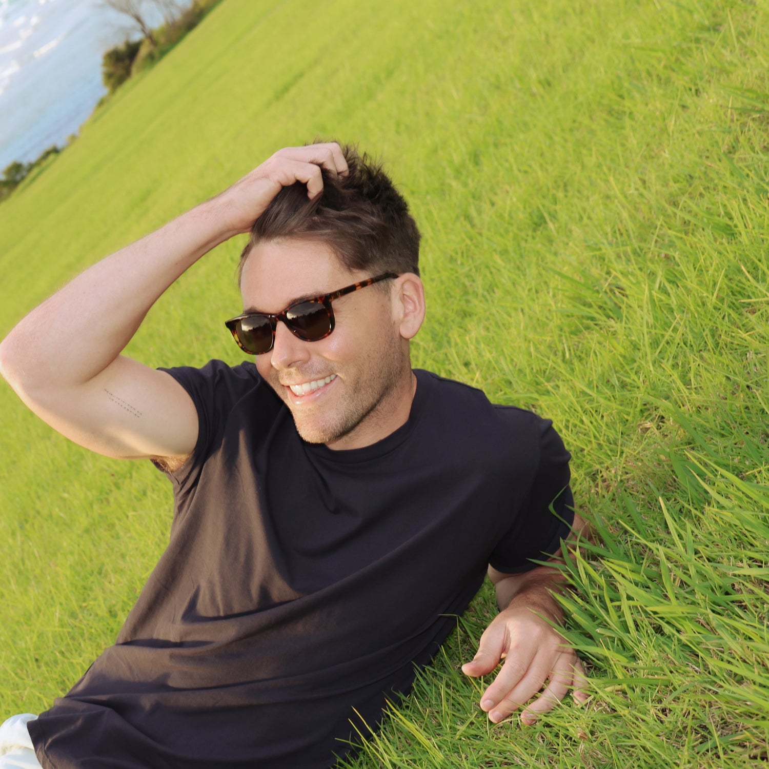 Tama_Bushfish Polarised sunglasses_worn_by_James_model