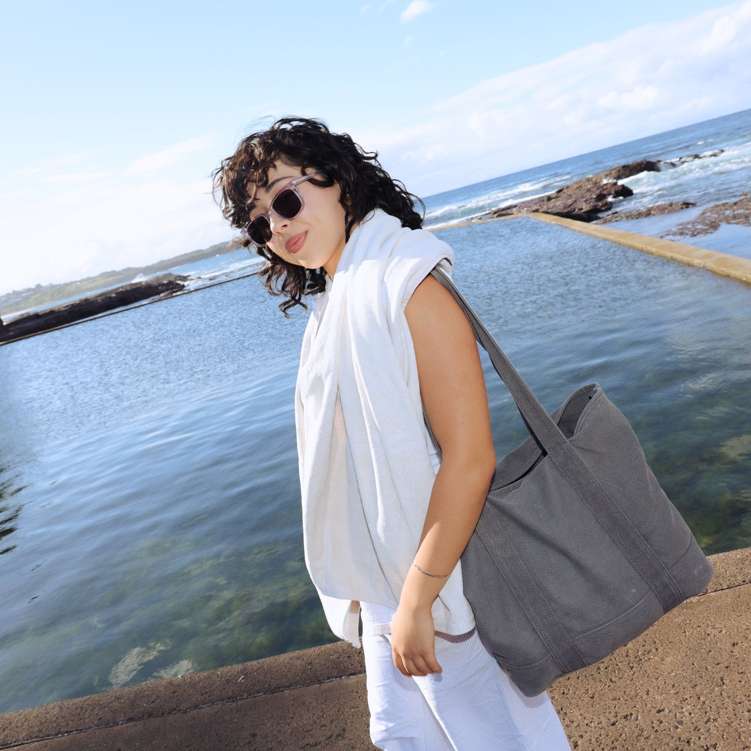 Tama Jellyfish Polarised Sunglasses on female