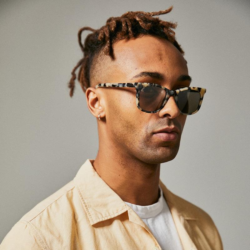Male model wearing Tama leopardseal sunglasses