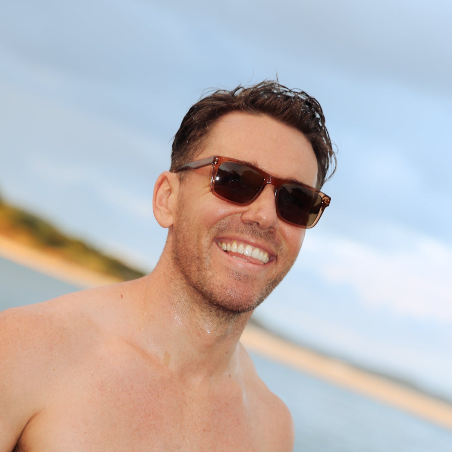 Jones Otter Polarised Sunglasses on Male Model