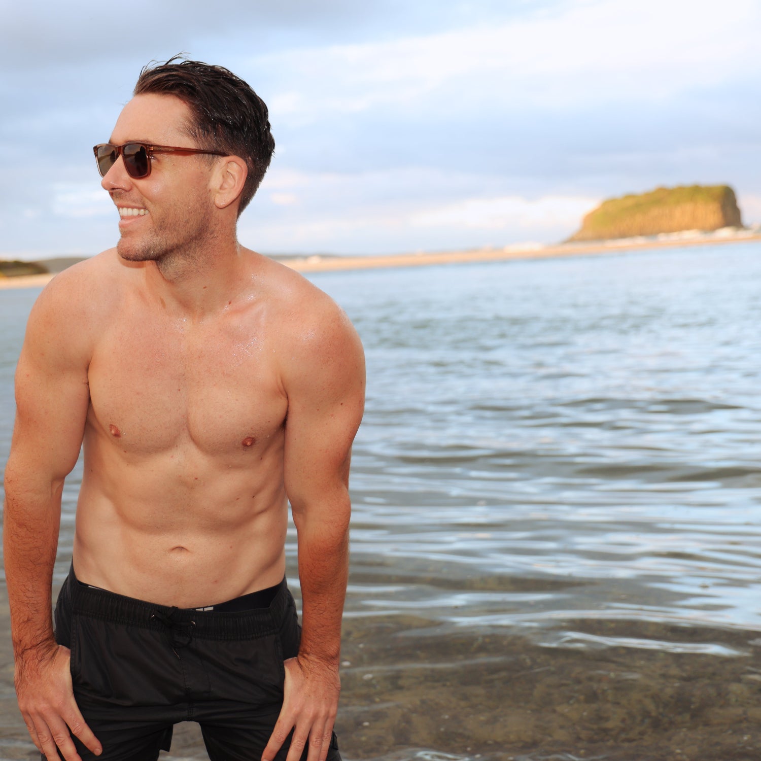 Jones Otter Polarised Sunglasses on Male Model