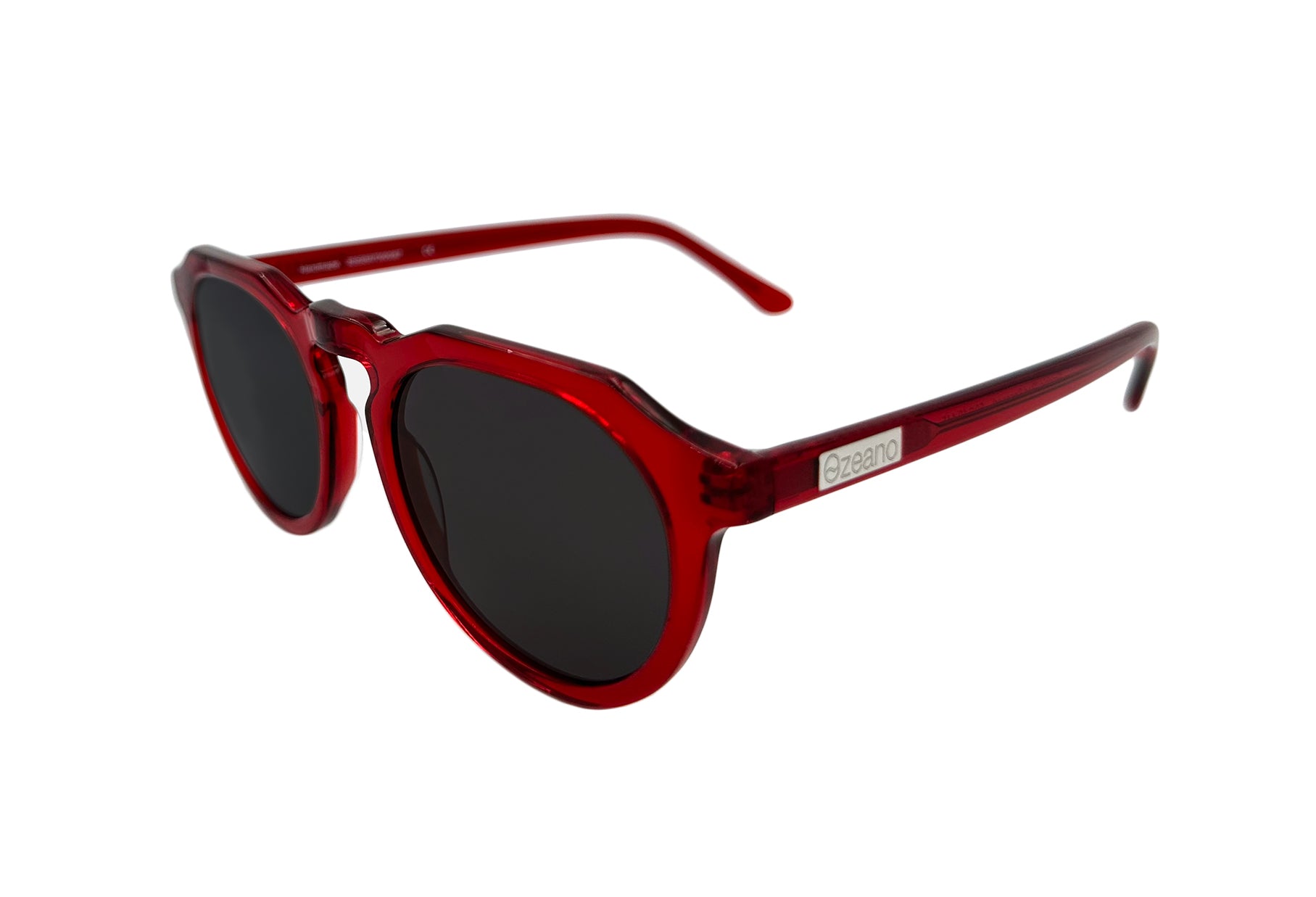 Ozeano’s stylish Red Snapper sunglasses with premium UV protection