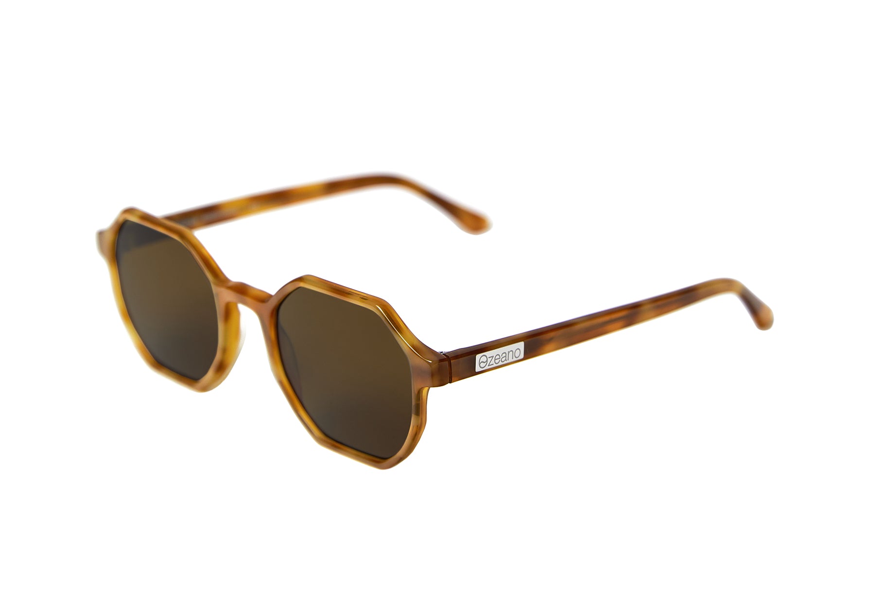 Sustainable orange sunglasses from Ozeano Vision