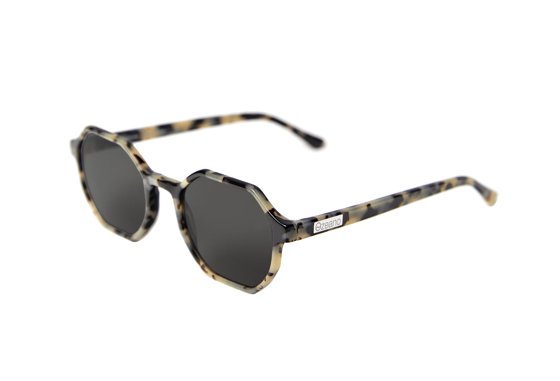 Black and white prescription sunglasses from Ozeano Vision